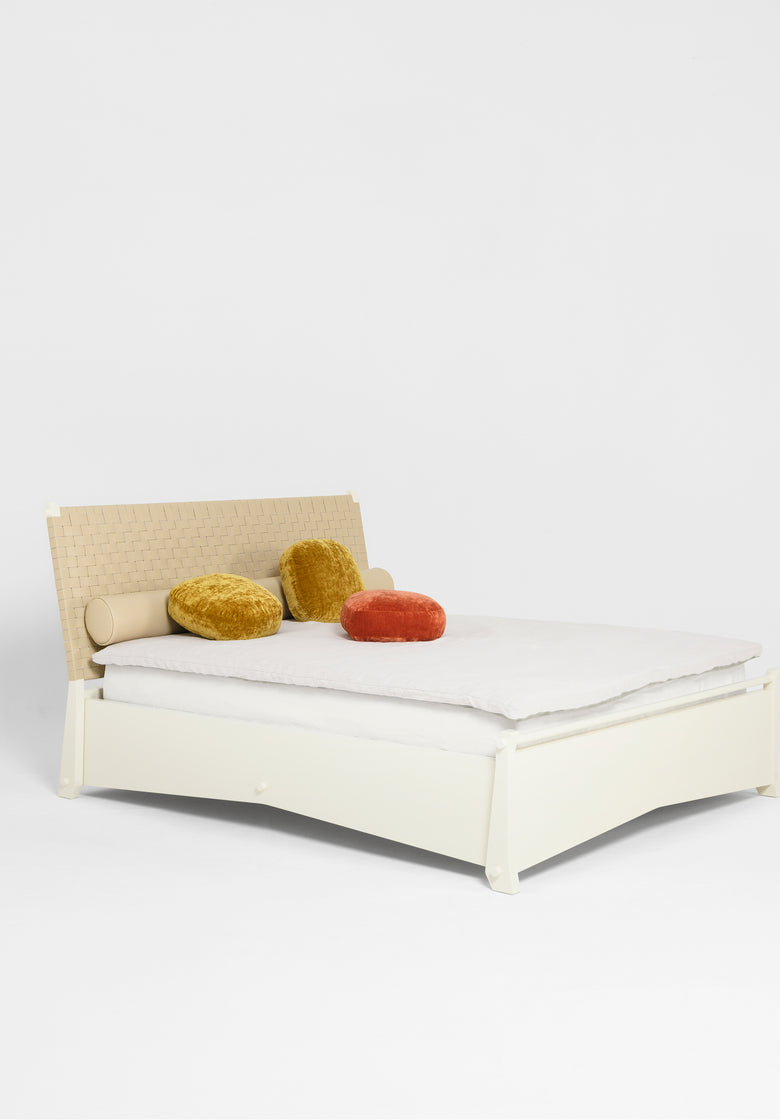 Delhos Bed